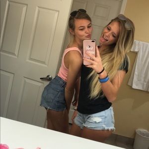 Meet your Posher, Jess